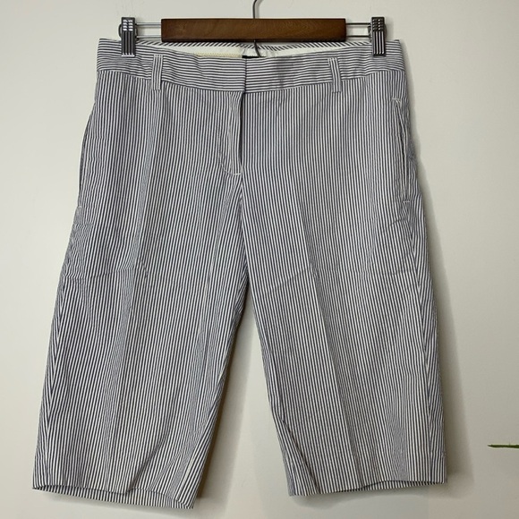 J. crew | Black White City Fit Pin Striped 100% Cotton Bermuda Shorts 0 - Picture 1 of 10